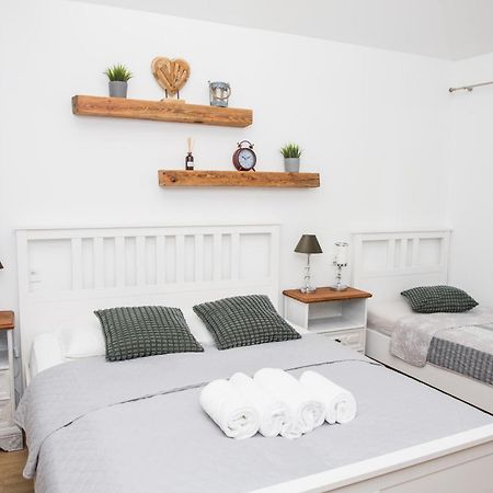 Apartmany Ellie Znojmo Ngoại thất bức ảnh