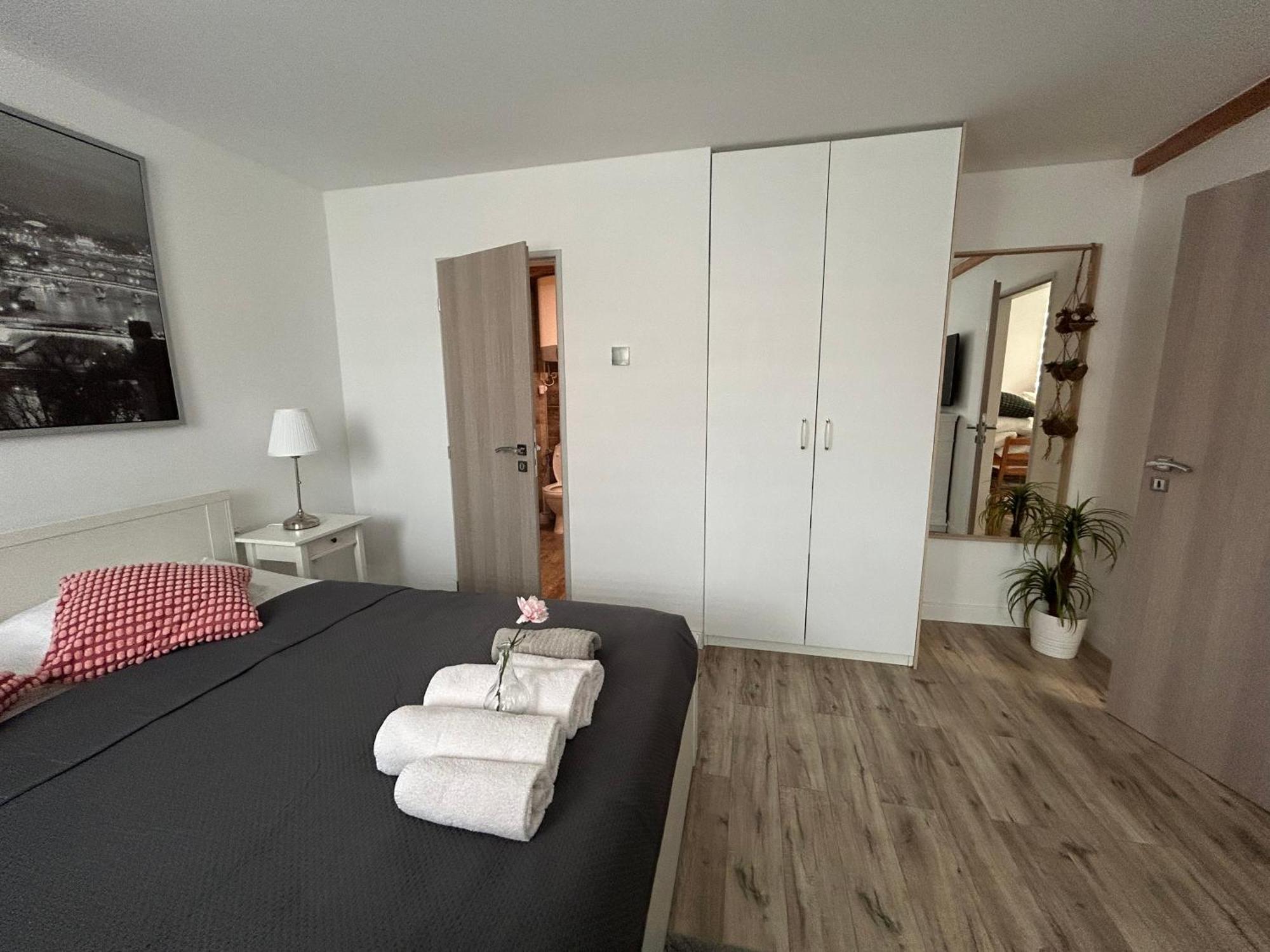 Apartmany Ellie Znojmo Ngoại thất bức ảnh